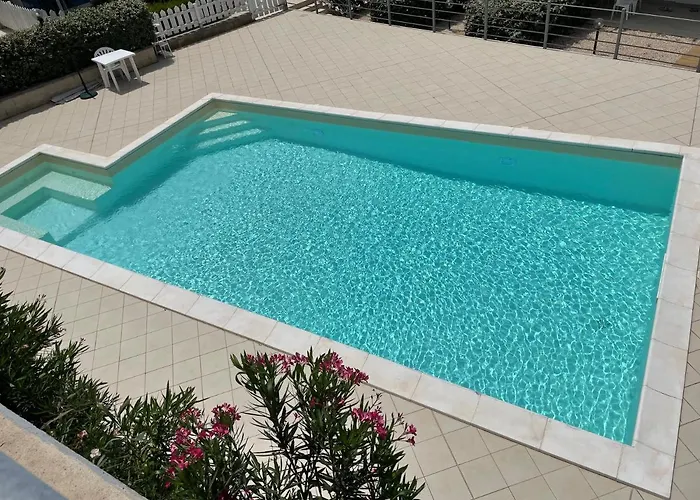 Carrabean Sea In The North Of Sardegna, With Swimming Pool Ferienhaus